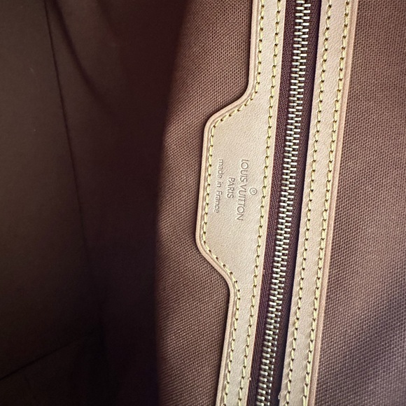 Louis Vuitton Cabas Mezzo Monogram Canvas - Picture 5 of 12